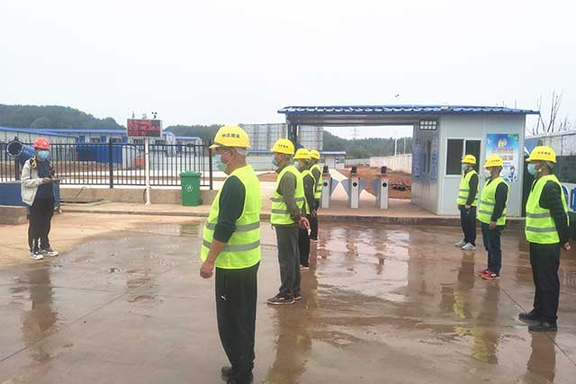 安全教育.jpg 安全教育.jpg