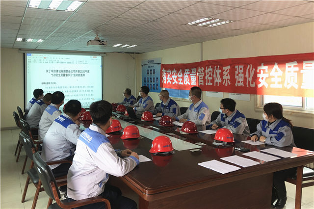 中潤(rùn) (2).jpg